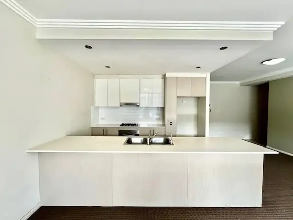 Two Bedroom Spacious Apartment in Parramatta CBD