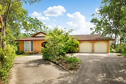 74 Lee Road, Winmalee