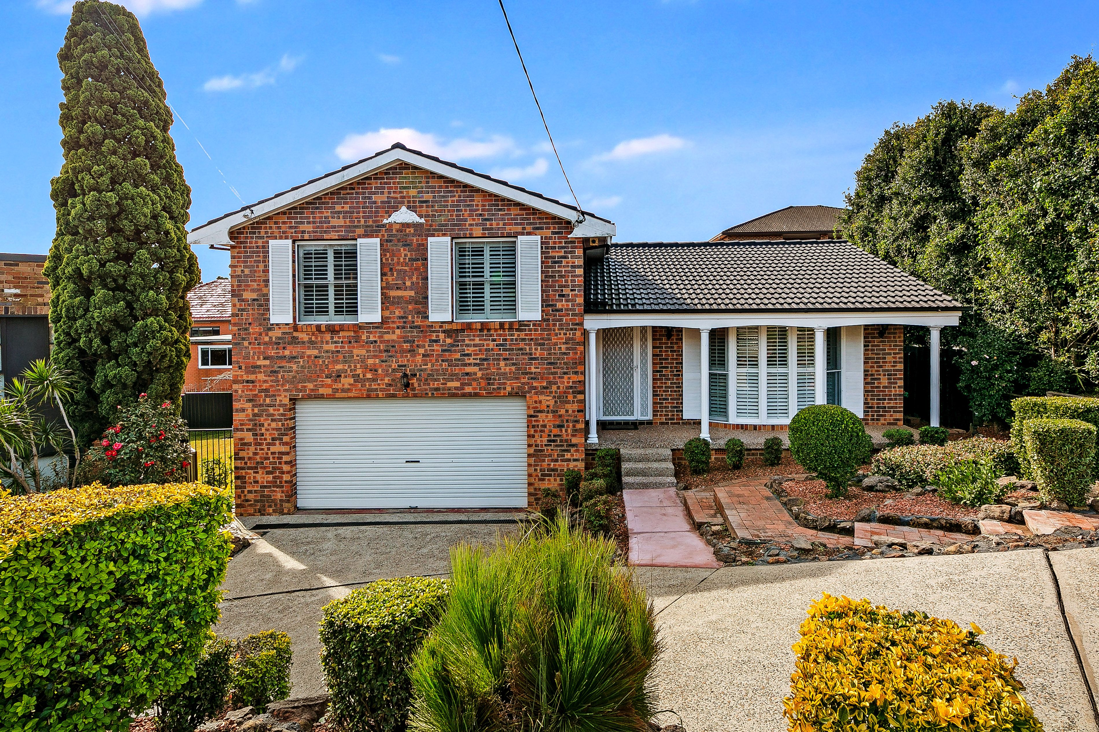 37 YVONNE CR, BASS HILL NSW 2197, 0部屋, 0バスルーム, House