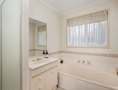 4 Laxdale Court, Kangaroo Flat, Bendigo, 3房, 1浴, House