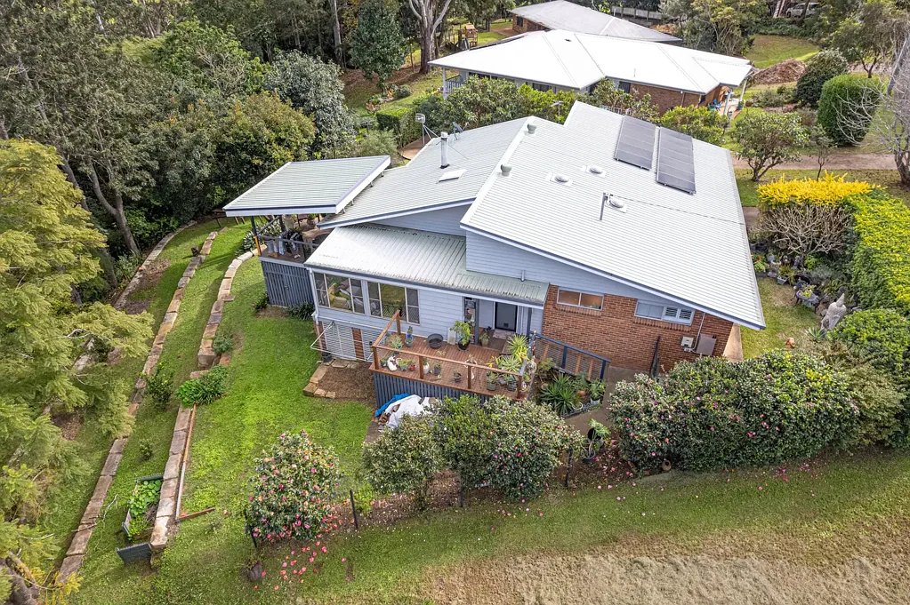 5 Sirron Street, Blue Mountain Heights, QLD 4350
