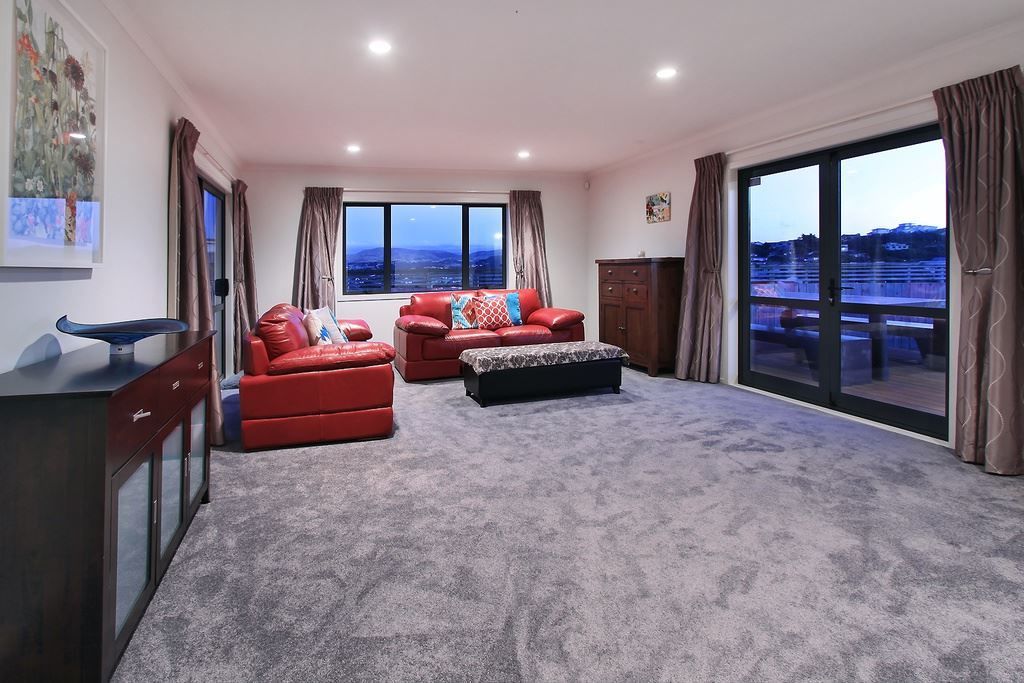 5 Lily Close, Camborne, Porirua, 4 ਕਮਰੇ, 3 ਬਾਥਰੂਮ