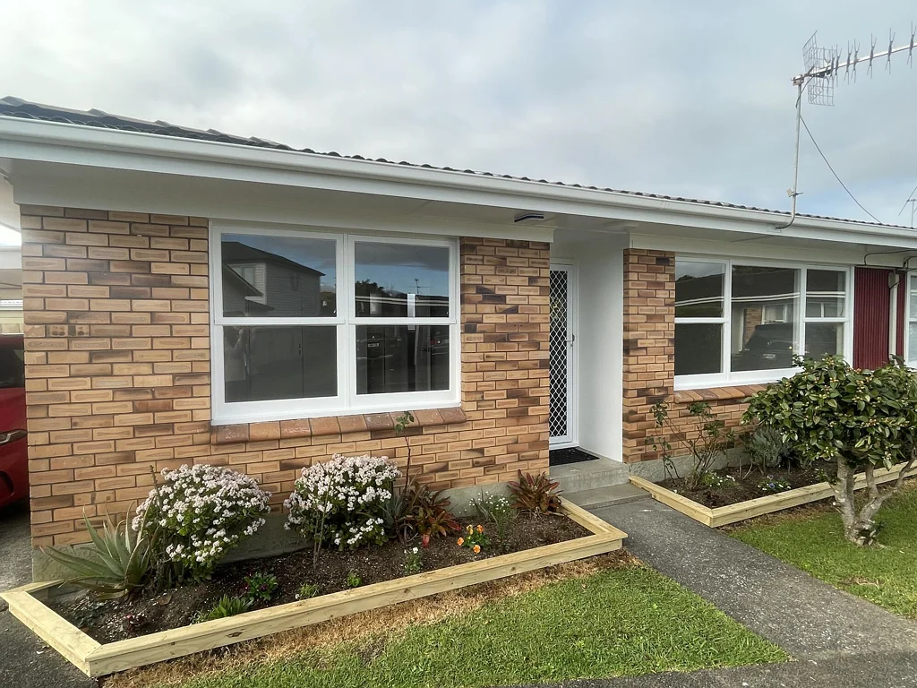 Newly Renovated Unit in the Heart of Ellerslie