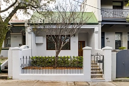 154 Station Street, Newtown
