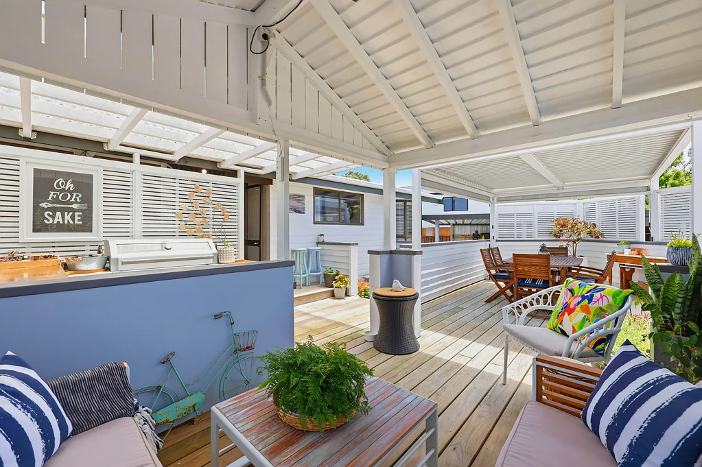 Clarks Beach 3ਬੈੱਡਰੂਮ Modern living with golf views!