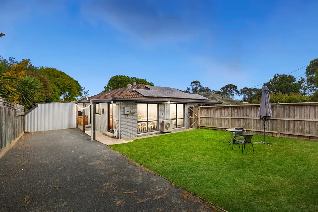 10 Lyndon Drive, Rosebud, VIC 3939