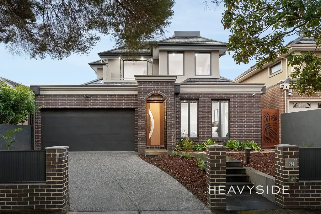 Surrey Hills 4 Bedroom Modern floorplan with main bedroom downstairs, separately titled 318sqm allotment, in a highly convenient location