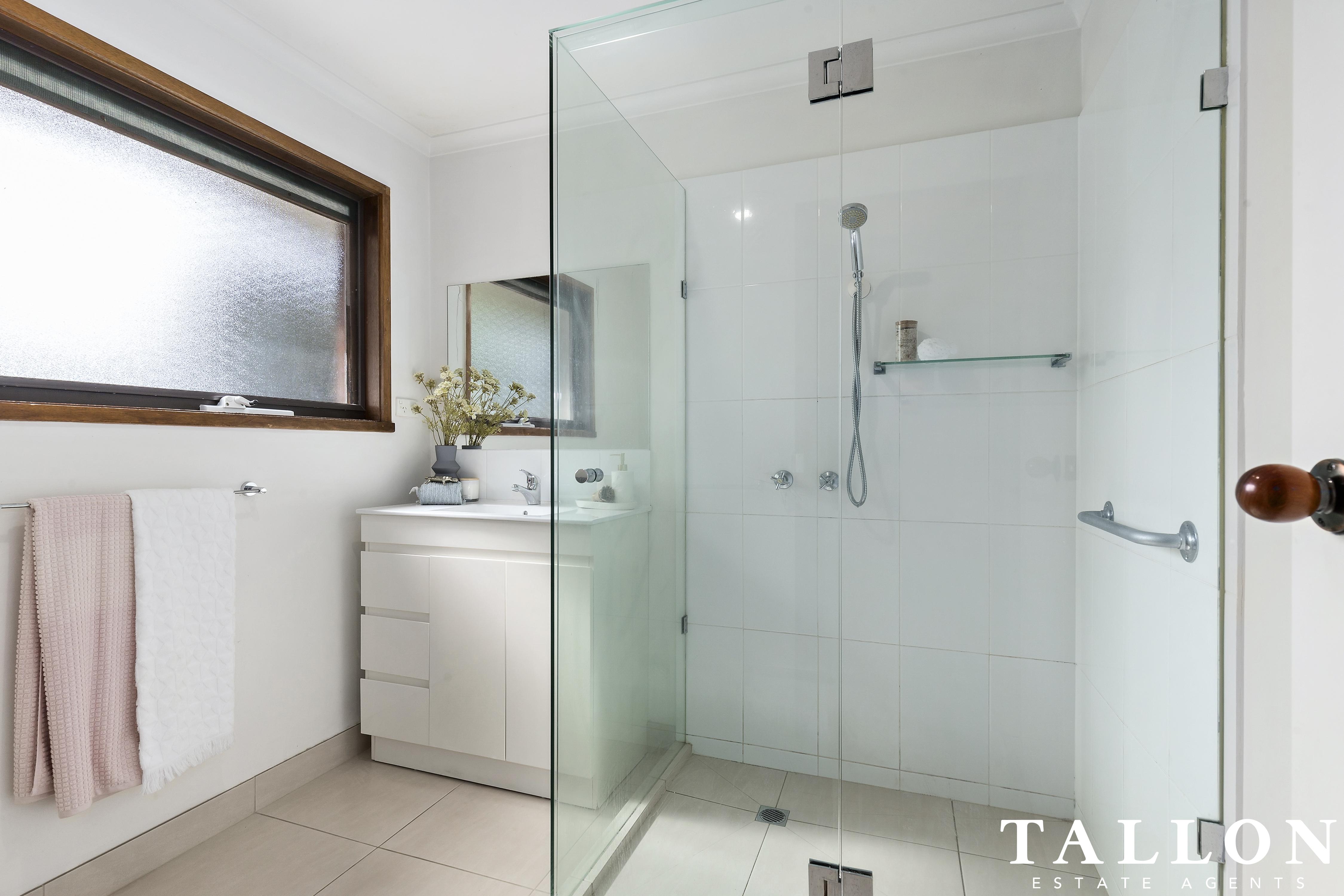 UNIT 3 37 ELIZABETH ST, HASTINGS VIC 3915, 0 Kuwarto, 0 Banyo, Unit