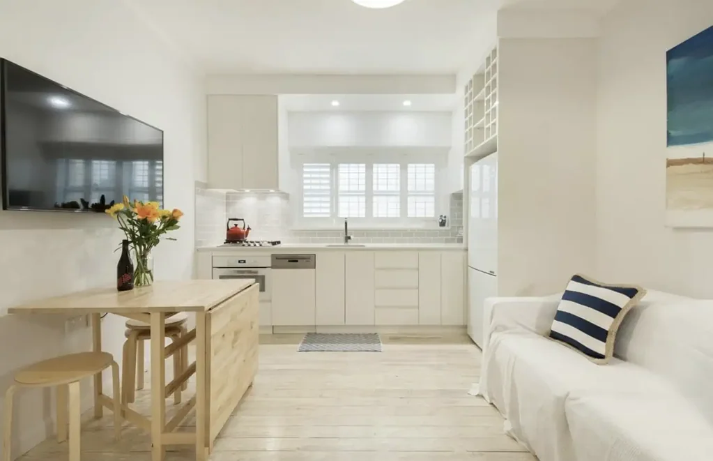 One-bedroom Unit in Prime Bondi Beach Location