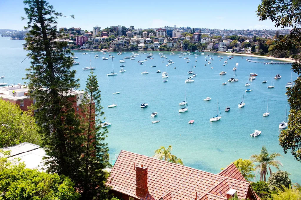 Harbourside Living with Breath-taking Water Views