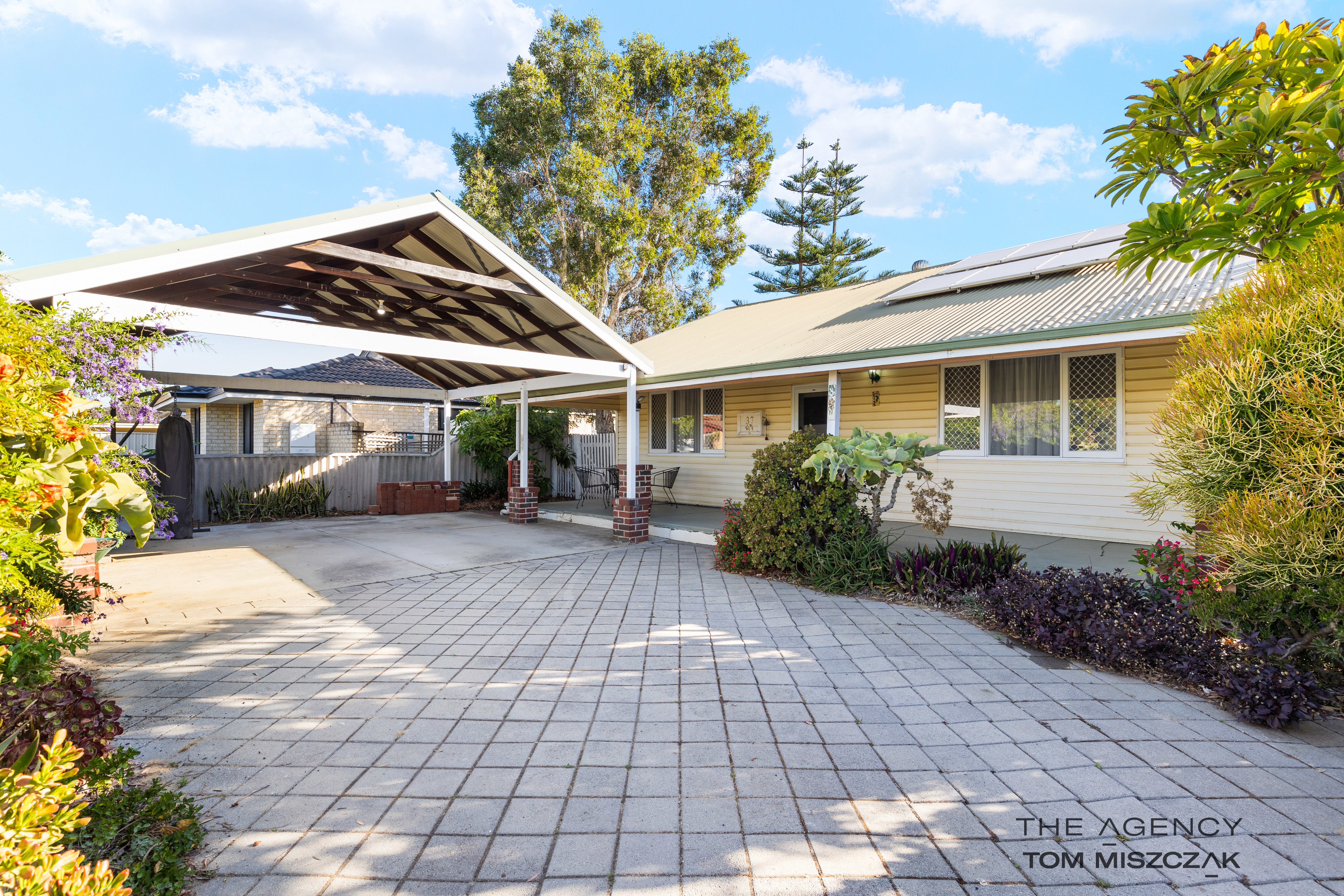 37 GREY ST, CANNINGTON WA 6107, 0 Bedrooms, 0 Bathrooms, House