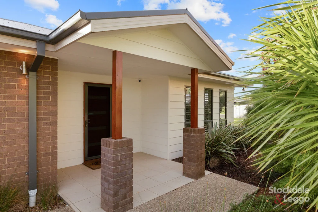 6 Boobook Grove, Cowes, VIC 3922