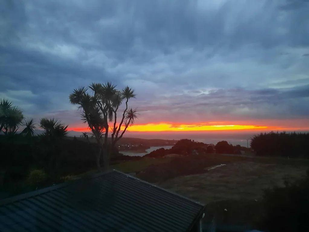 Taieri Mouth 3कमरा Your Ultimate Coastal Retreat