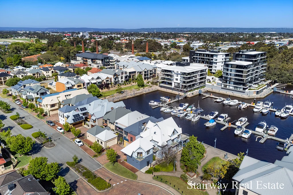 19/2 Marina Drive, Ascot, WA 6104