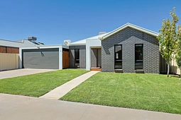 4/2724 Fourteenth Street, Irymple
