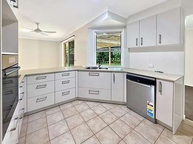 6 Caitlin Place, Bli Bli, QLD 4560, 4 slaapkamers, 2 badkamers, House