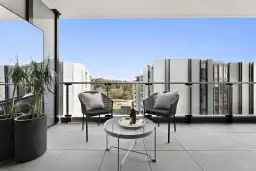 72/44 Constitution Avenue, Campbell