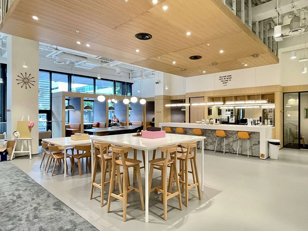 Newmarket Brand new serviced office