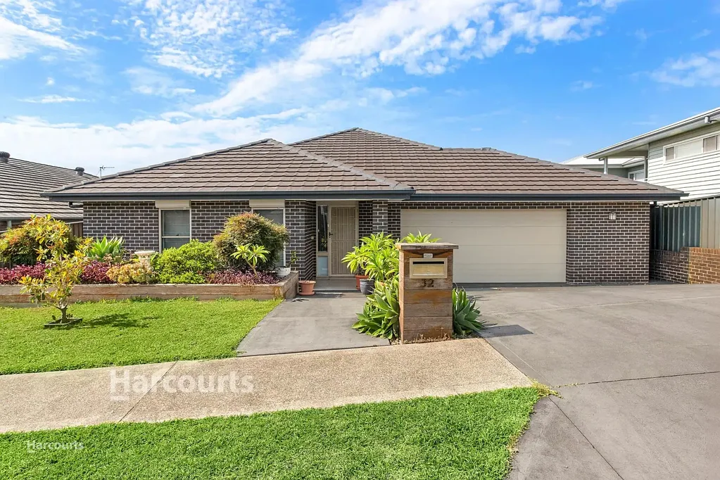 32 Brooks Terrace, Kanahooka, NSW 2530