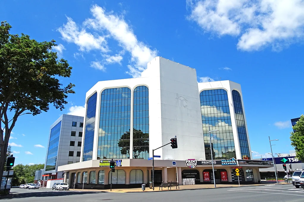 Hamilton Central  Modern CBD office