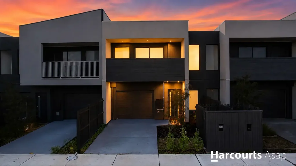 Clyde North 3房  Stylish, Low-Maintenance Living in the Heart of Clyde North!