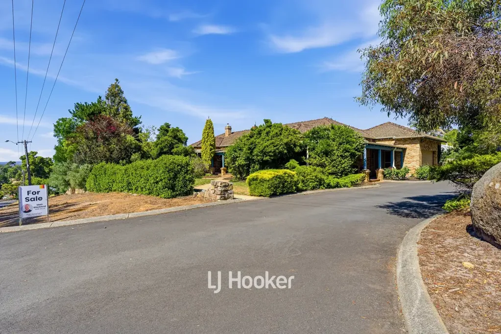 305 Steere Street North, Collie, WA 6225