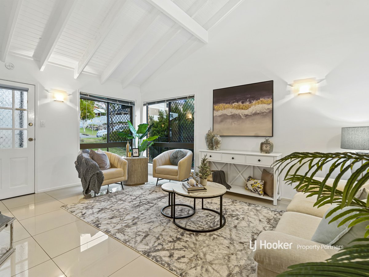 17 CEDRUS ST, SUNNYBANK HILLS QLD 4109, 0 chambres, 0 salles de bain, House