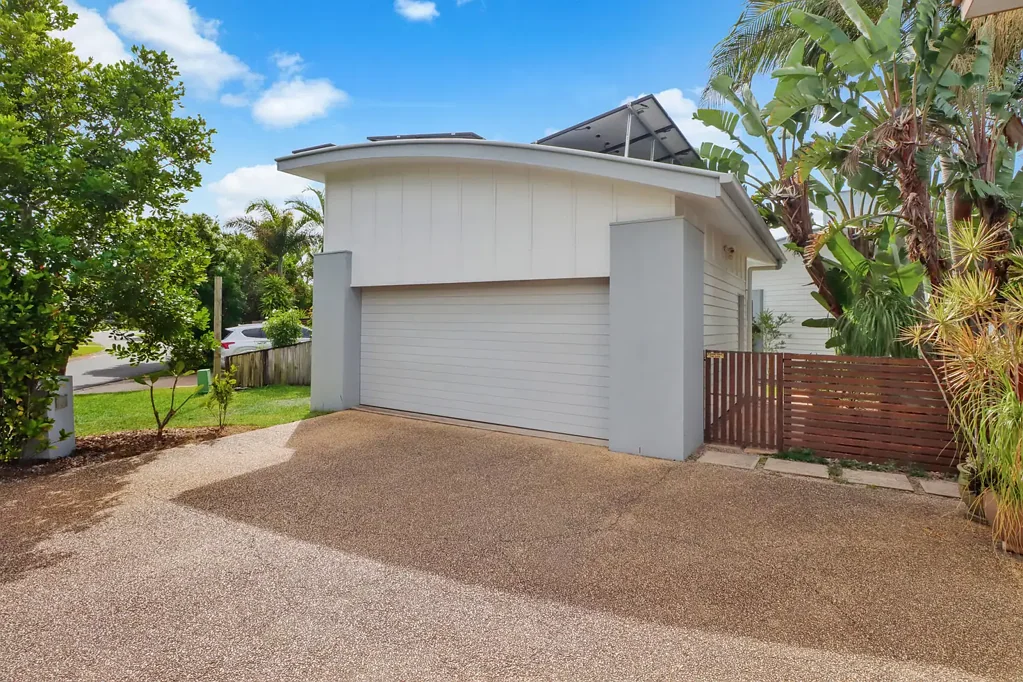 Mudjimba 3房  The smarter beach house option