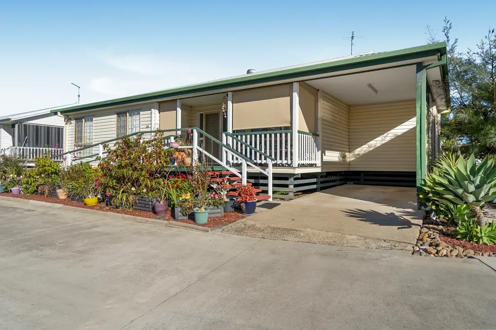 Beaudesert 2 Bedroom Elysium Village Peaceful Over 50's Lifestyle