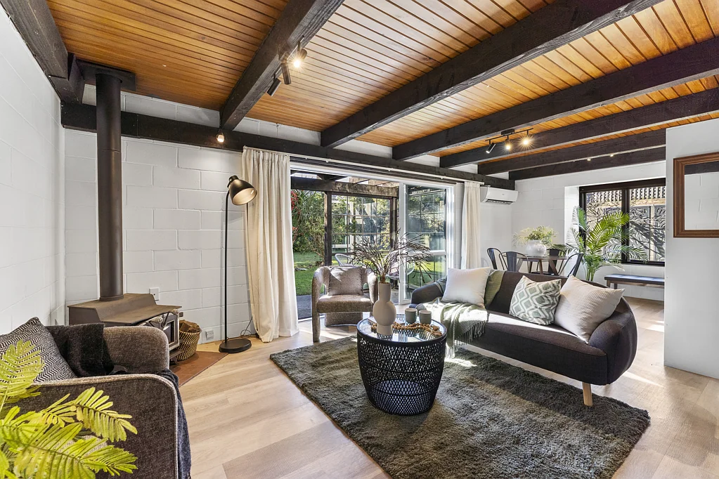 Paraparaumu Beach 3 Bedroom Seriously, What More Could You Want?