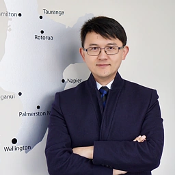 纽村地产石头哥Rocky Liu