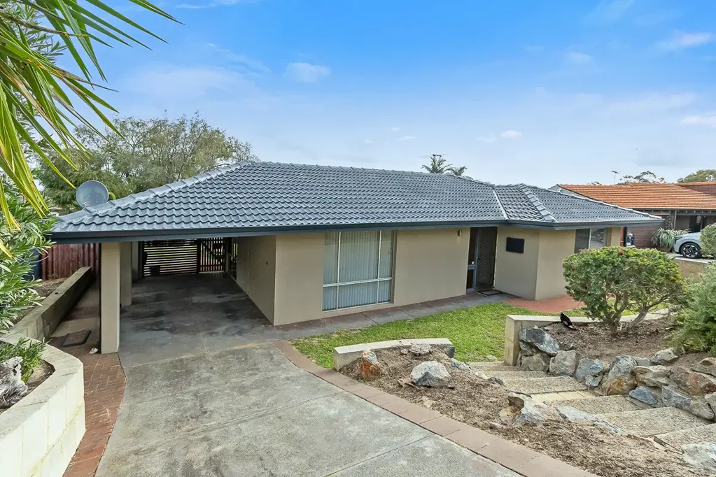 17 Rannoch Circle, Hamersley, WA 6022