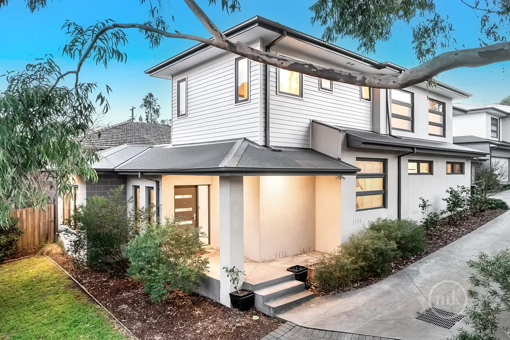 Briar Hill 4房 精致设计、现代奢华与轻松宜居 Sophisticated Design, Modern Luxury And Effortless Liveability