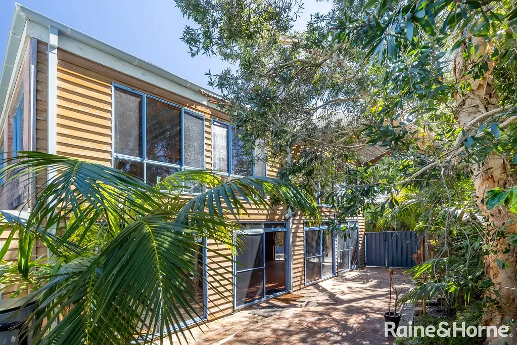53 Powell Avenue, Ulladulla, NSW 2539