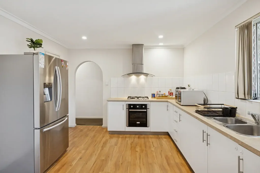 Cloverdale 3ਬੈੱਡਰੂਮ Hidden Gem in a Prime Location