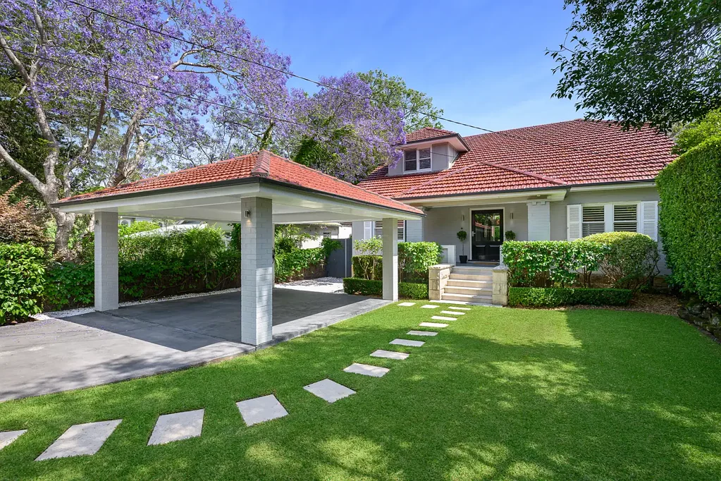 Lindfield 4房 朝北采光绝佳 双层空间宽敞 美食厨房精致 私人泳池露台 步行便利社区 Ultimate Entertainers’ Sanctuary in Blue-Ribbon Address