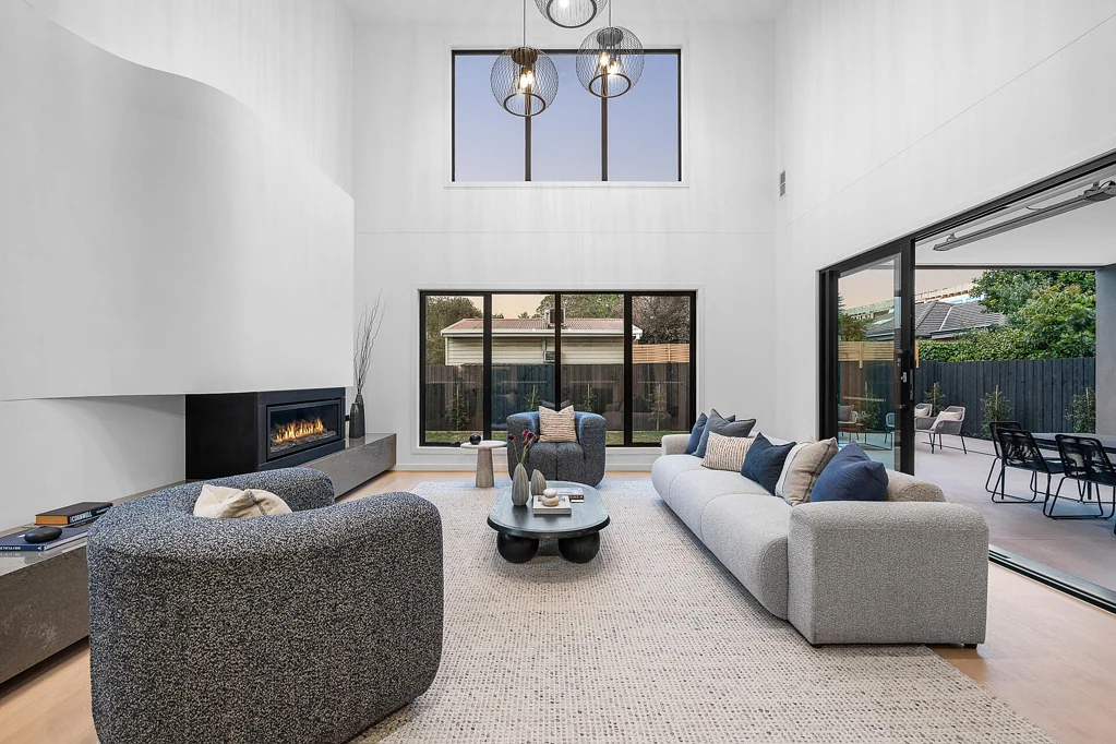 Bentleigh East 5غرفة نوم Brand New Architectural Family Living, Built Around the Sun on 55sq