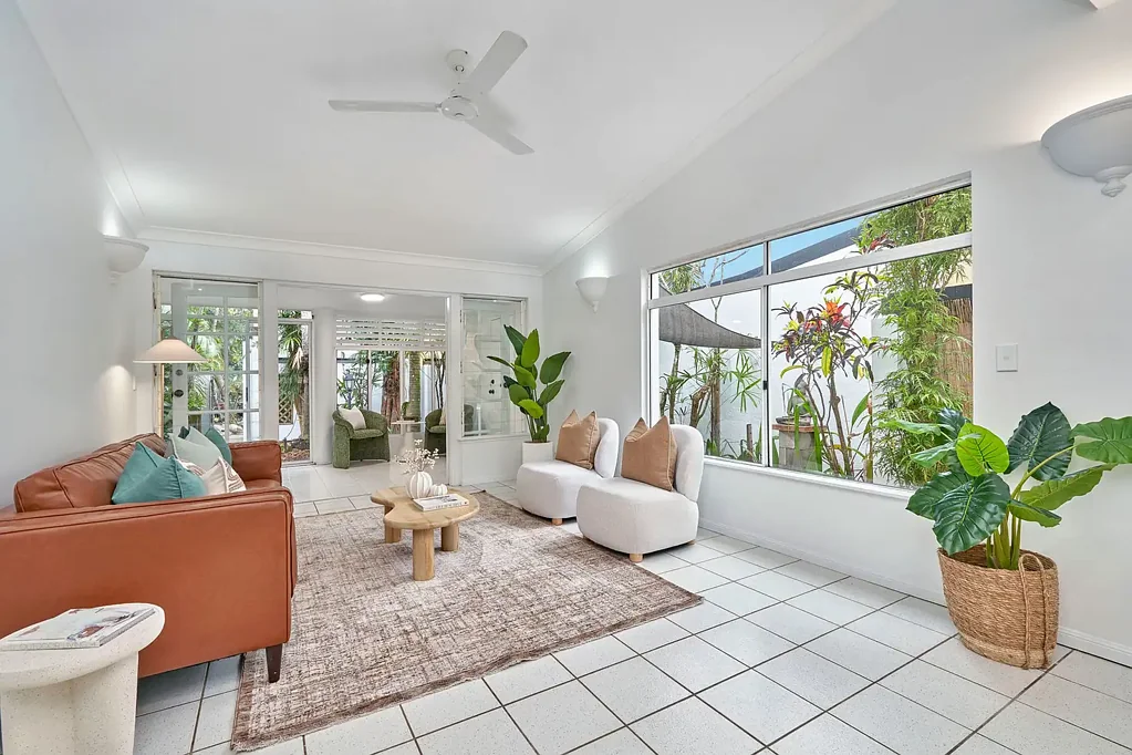 Smithfield 2Habitaciones Hidden Tropical Sanctuary – Resort-Style Living Surrounded by Nature