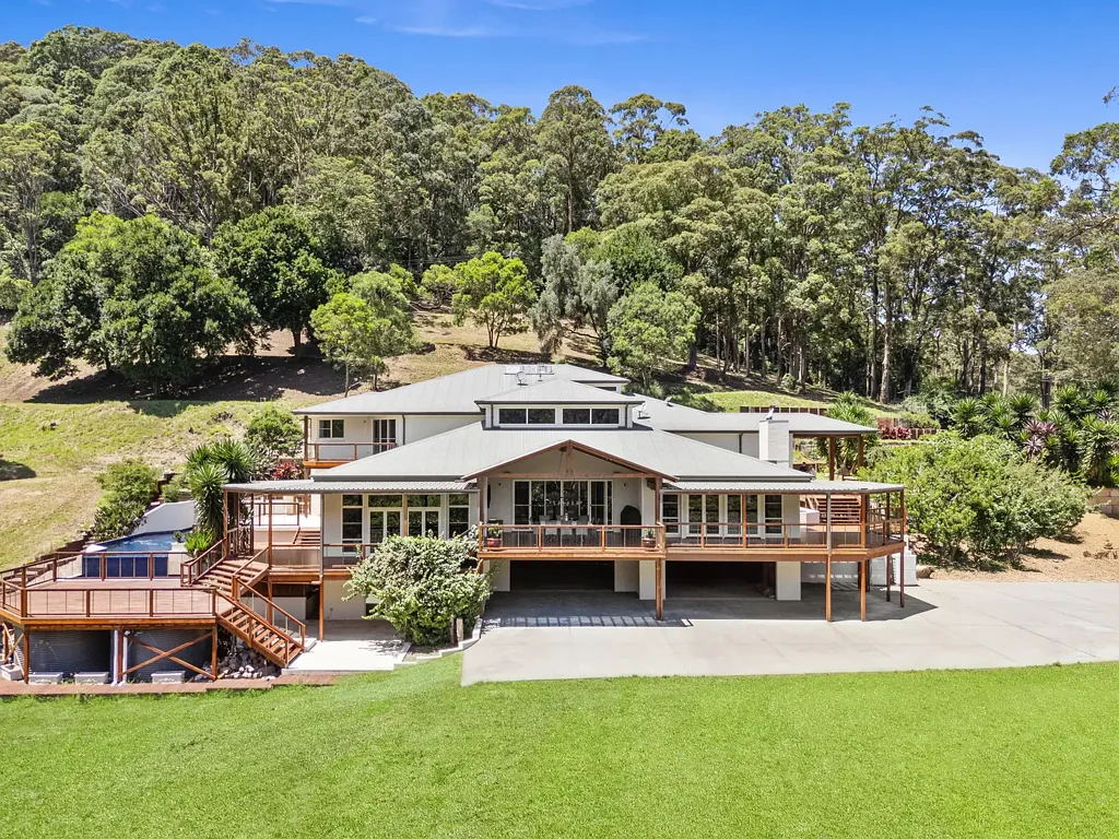 Matcham 6 Slaapkamer A Luxurious Acreage Estate Offering Unrivalled Elegance and Serenity