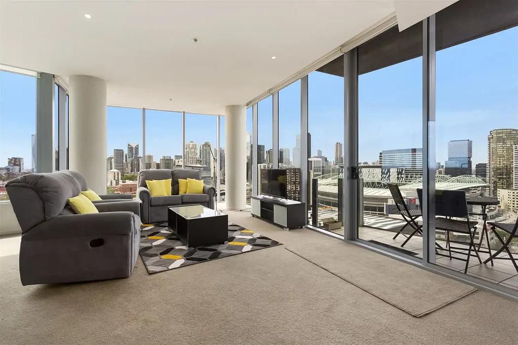 Luxury, fully furnished 20th top-floor, 3 bedroom penthouse, with views across Victoria Harbour Docklands Melbourne CBD via a private balcony