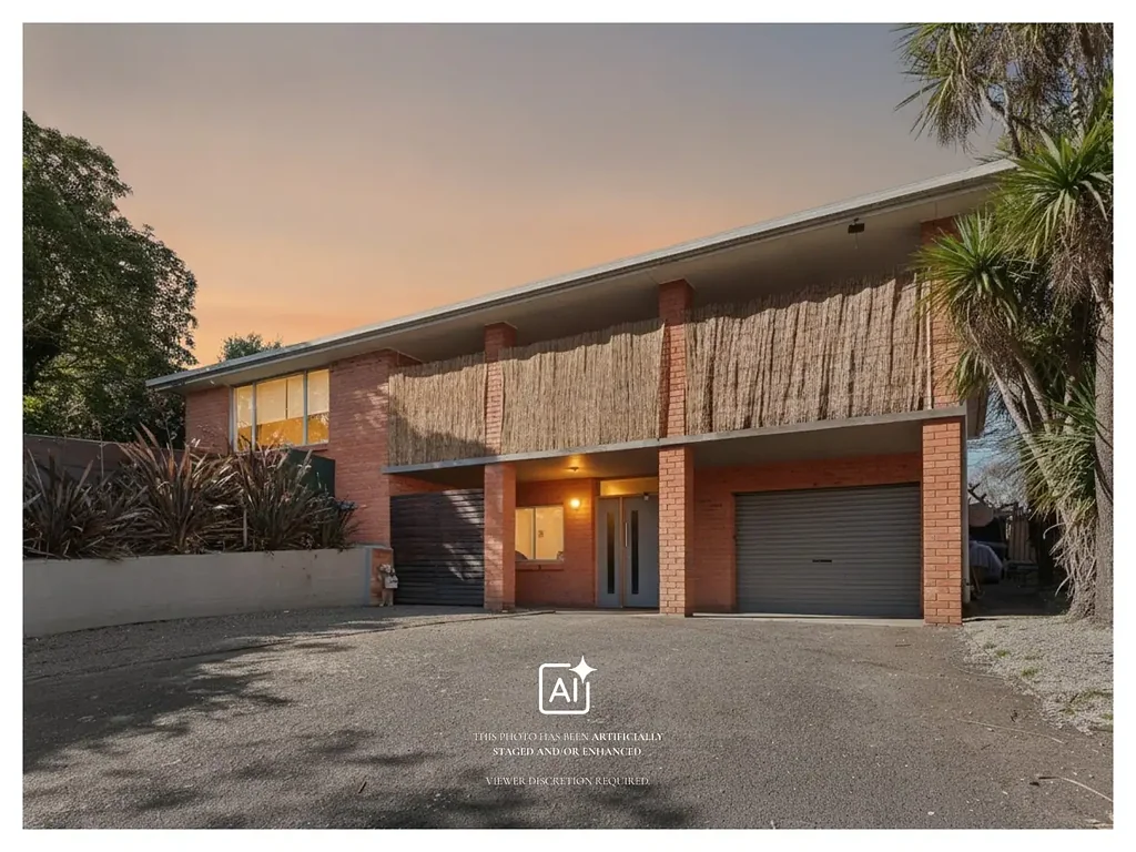 South Launceston 4कमरा THIS SPACE: A Character-Filled Family Home Ready for Its Next Chapter.