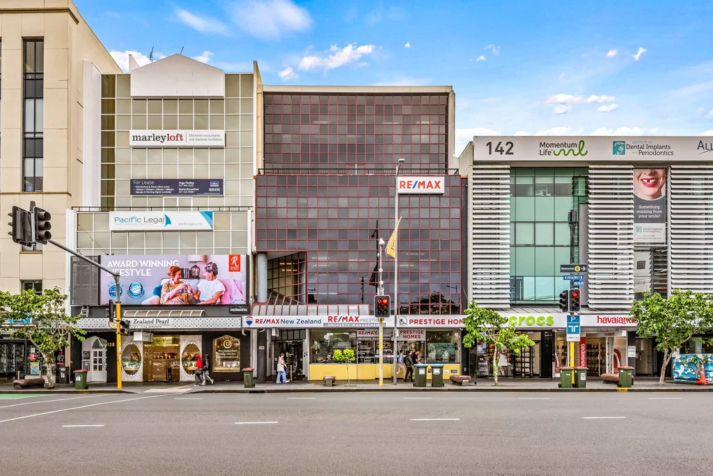 Newmarket 277m2 Top-Floor Office Space in Heart of Newmarket