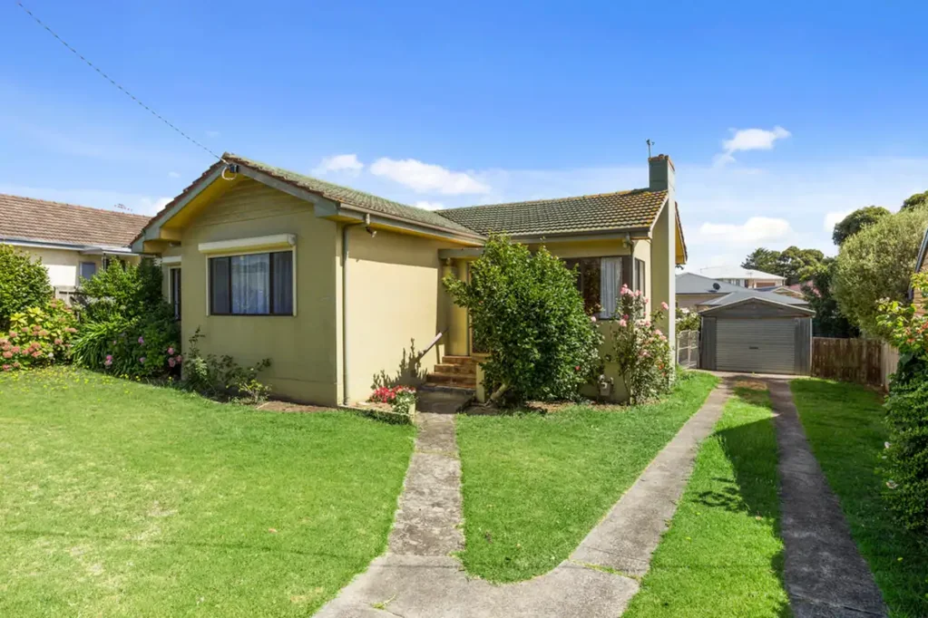 Warrnambool 3બેડરૂમ Renovate or Develop