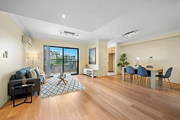 8/338 Canterbury Road, Canterbury