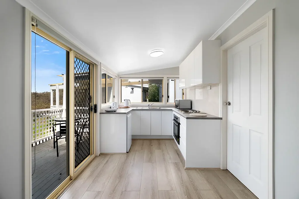 Bullaburra 2 Bedroom Vendor instructions, Call for all offers this weekend.
