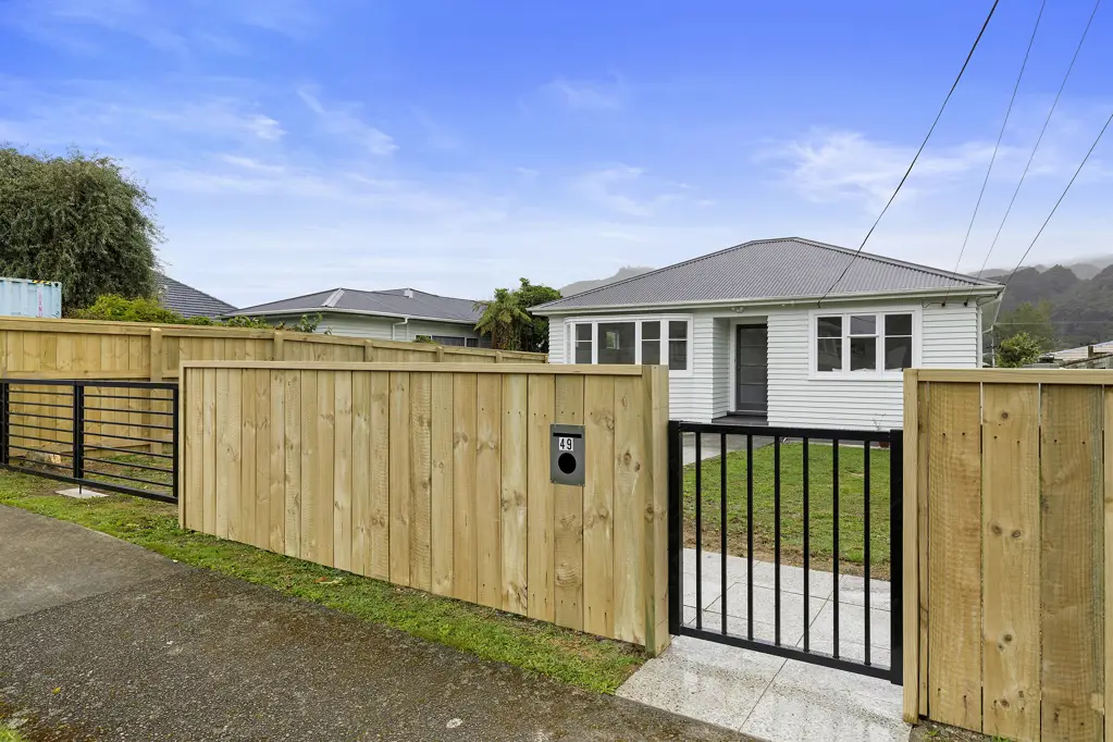 Wainuiomata 3બેડરૂમ Move in ready!