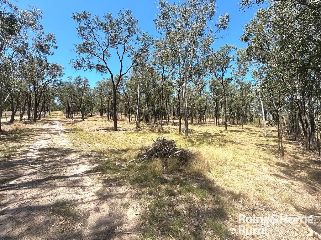 Brooklands Fantastic Acreage 20 min from Town