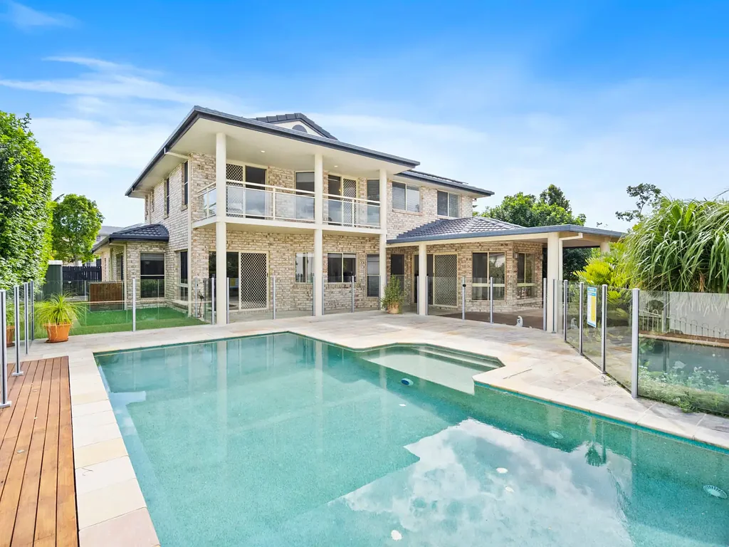 10 Newell Place, Westlake, QLD 4074