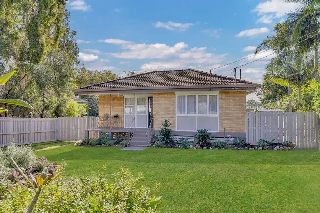 5 Lawson Street, Leichhardt, QLD 4305