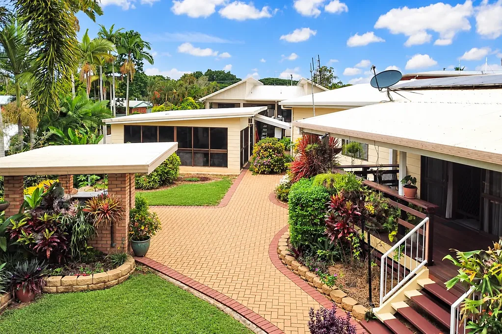 Mareeba 3Kwarto Space, Convenience and a Shed That Delivers!